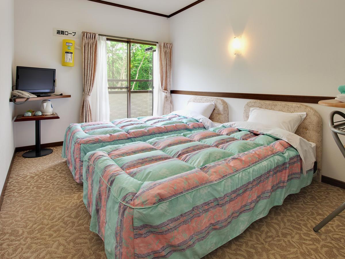 Chateau Le Fleur Ito  Ngoại thất bức ảnh